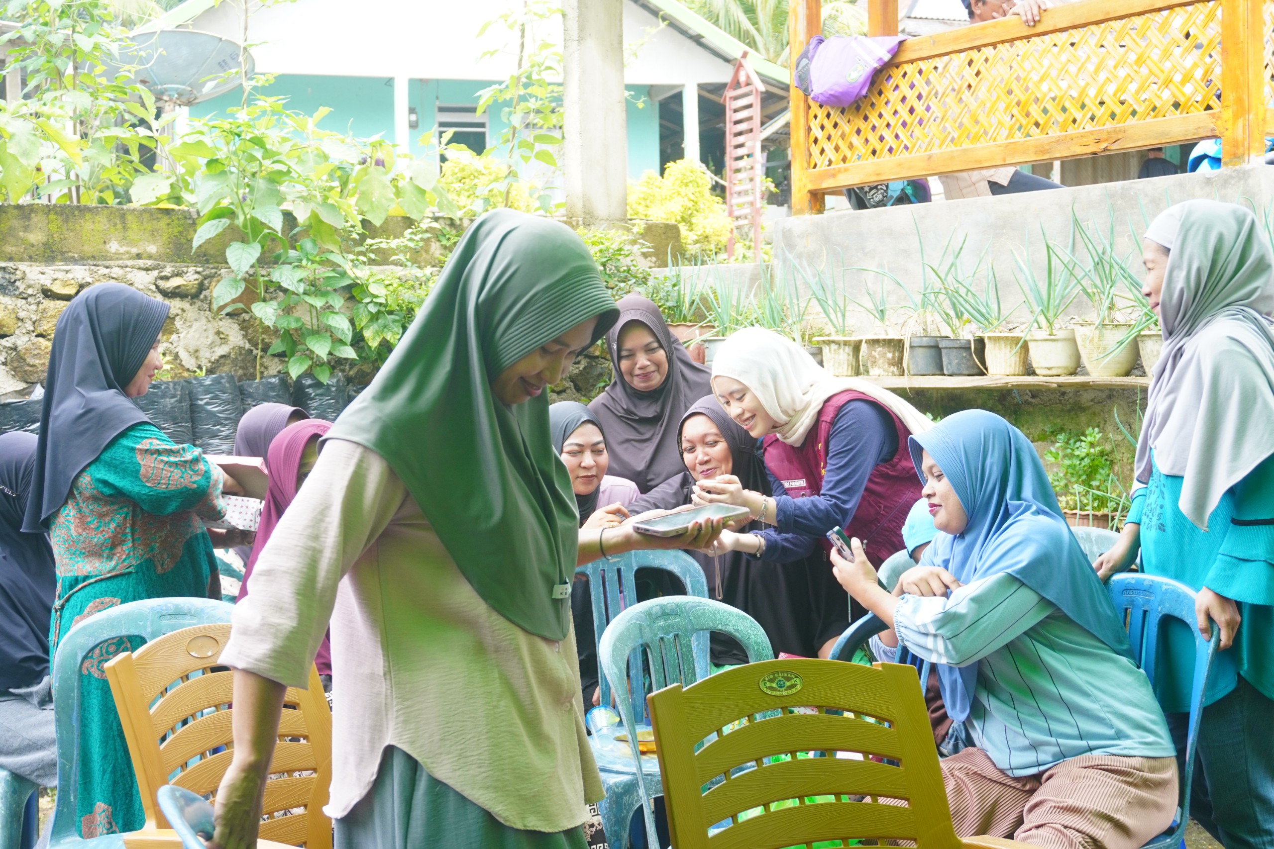 Pelatihan Smart Clove Dryer dan Kanrung Digi-Clove
