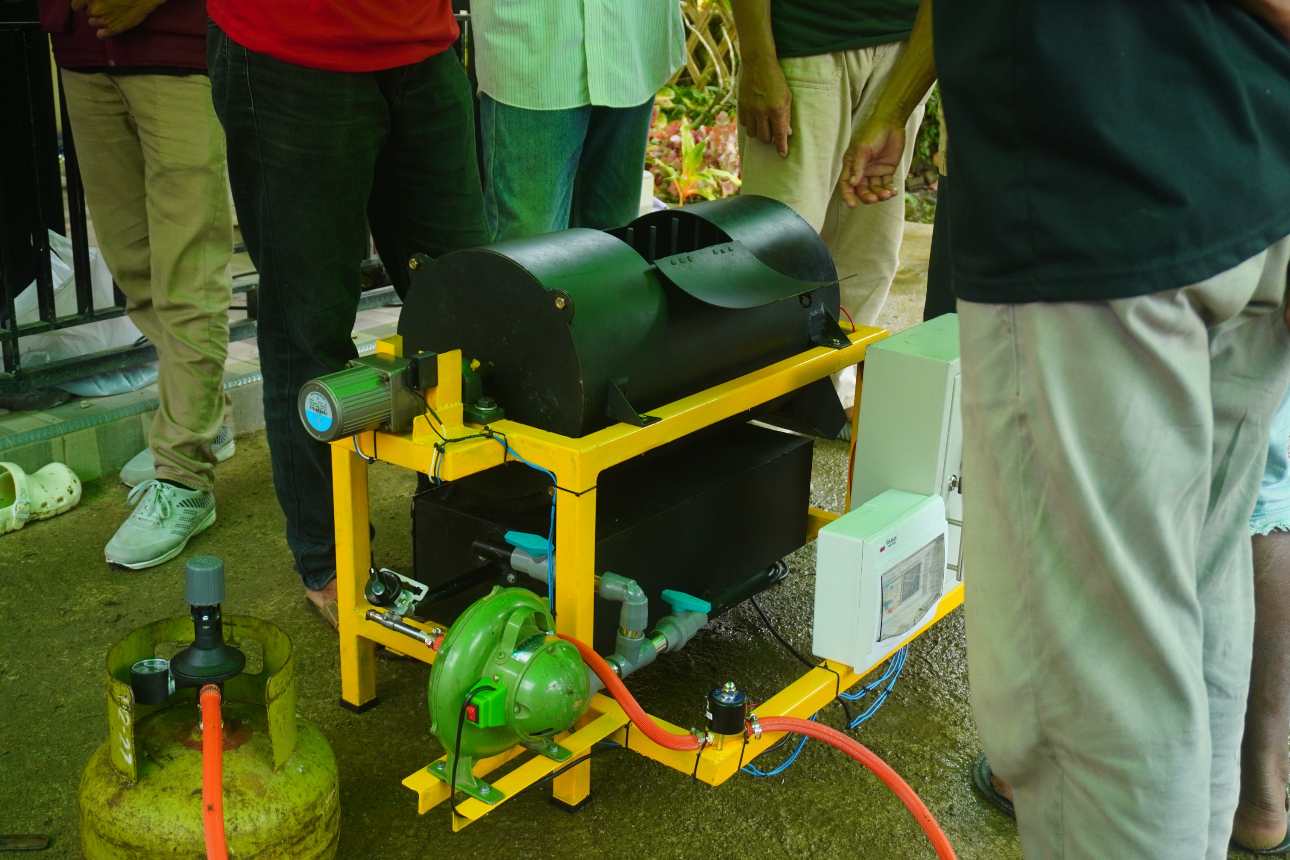 Pelatihan Smart Clove Dryer dan Kanrung Digi-Clove