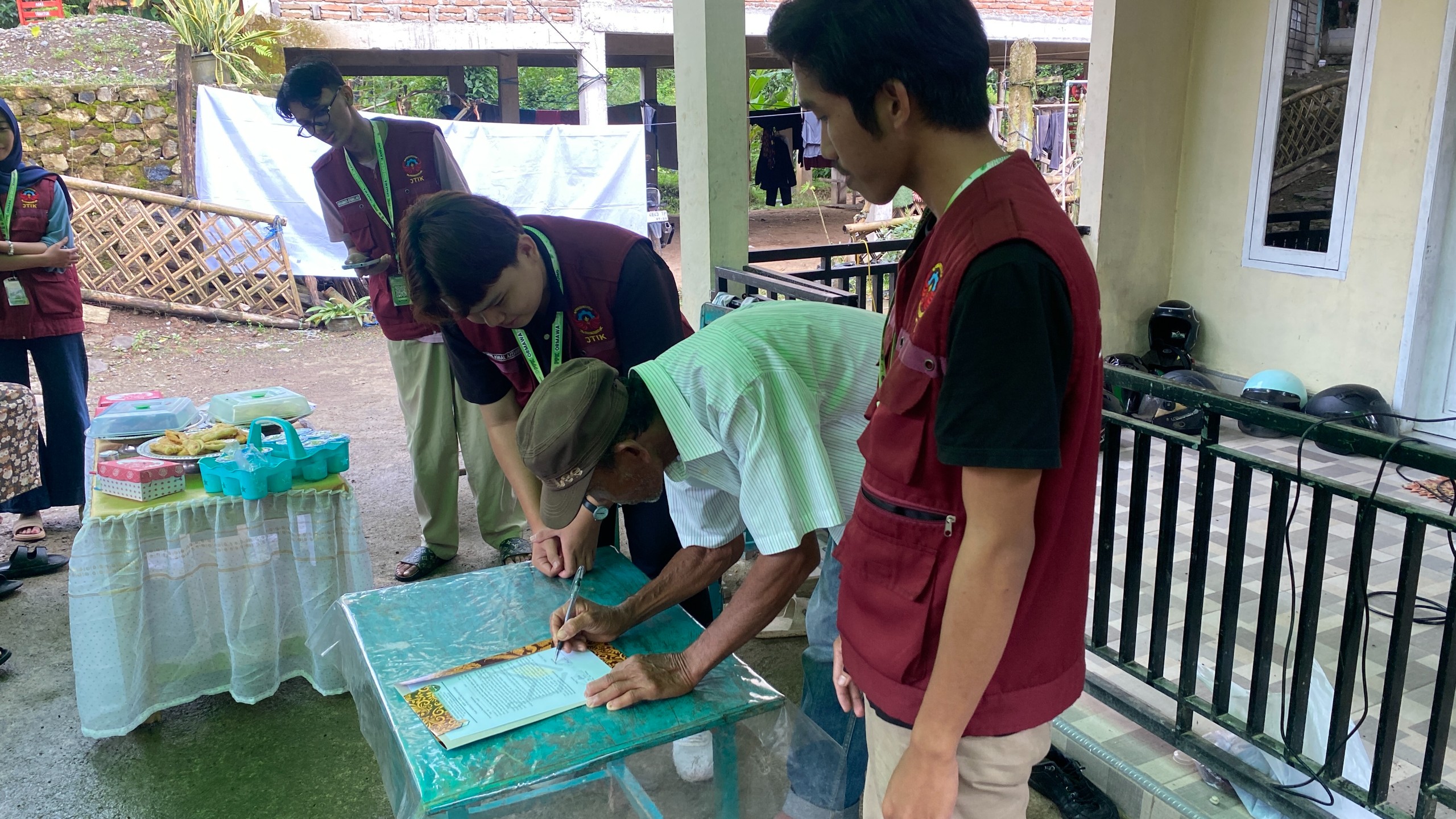 Pelatihan Smart Clove Dryer dan Kanrung Digi-Clove