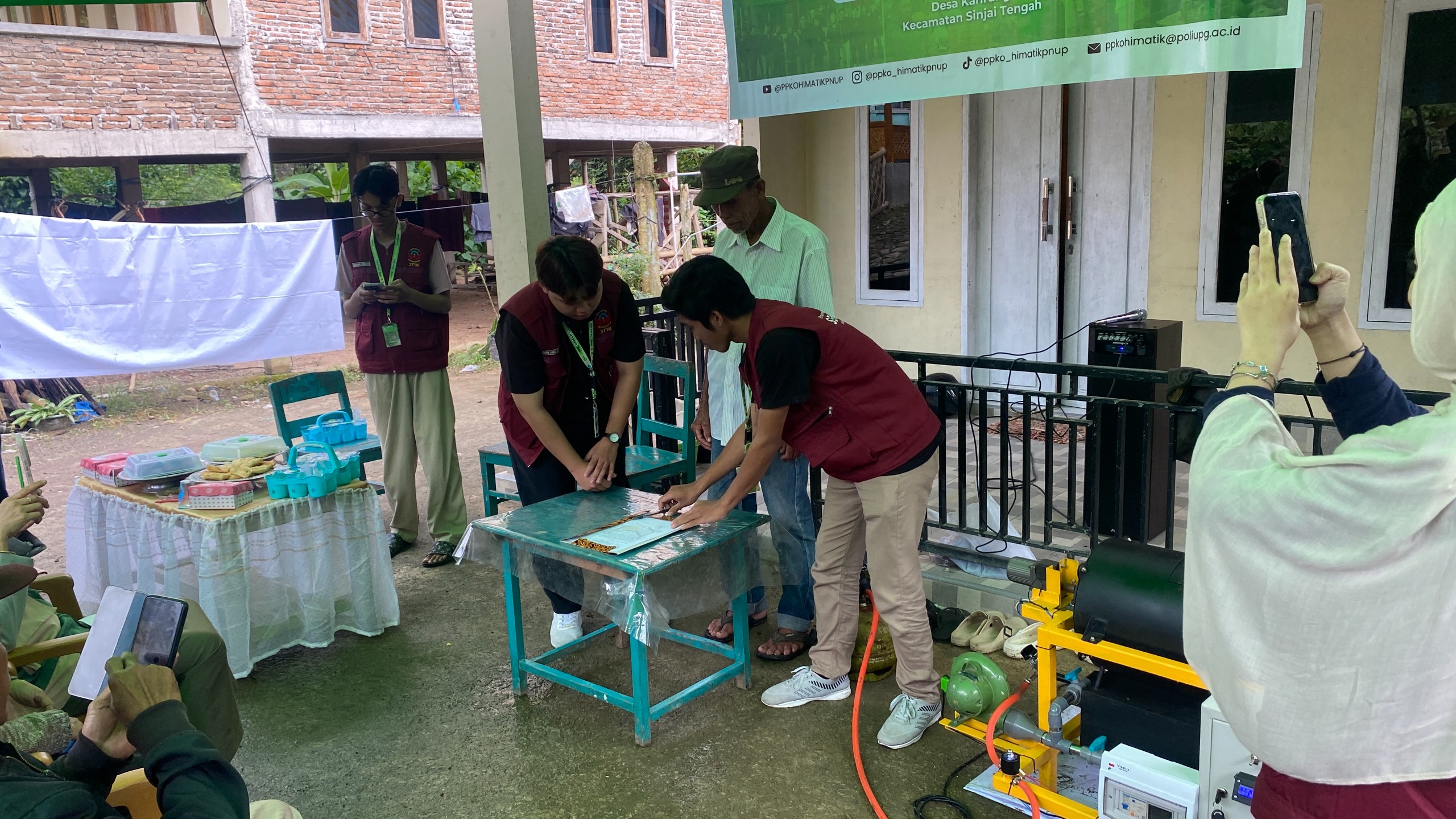 Pelatihan Smart Clove Dryer dan Kanrung Digi-Clove