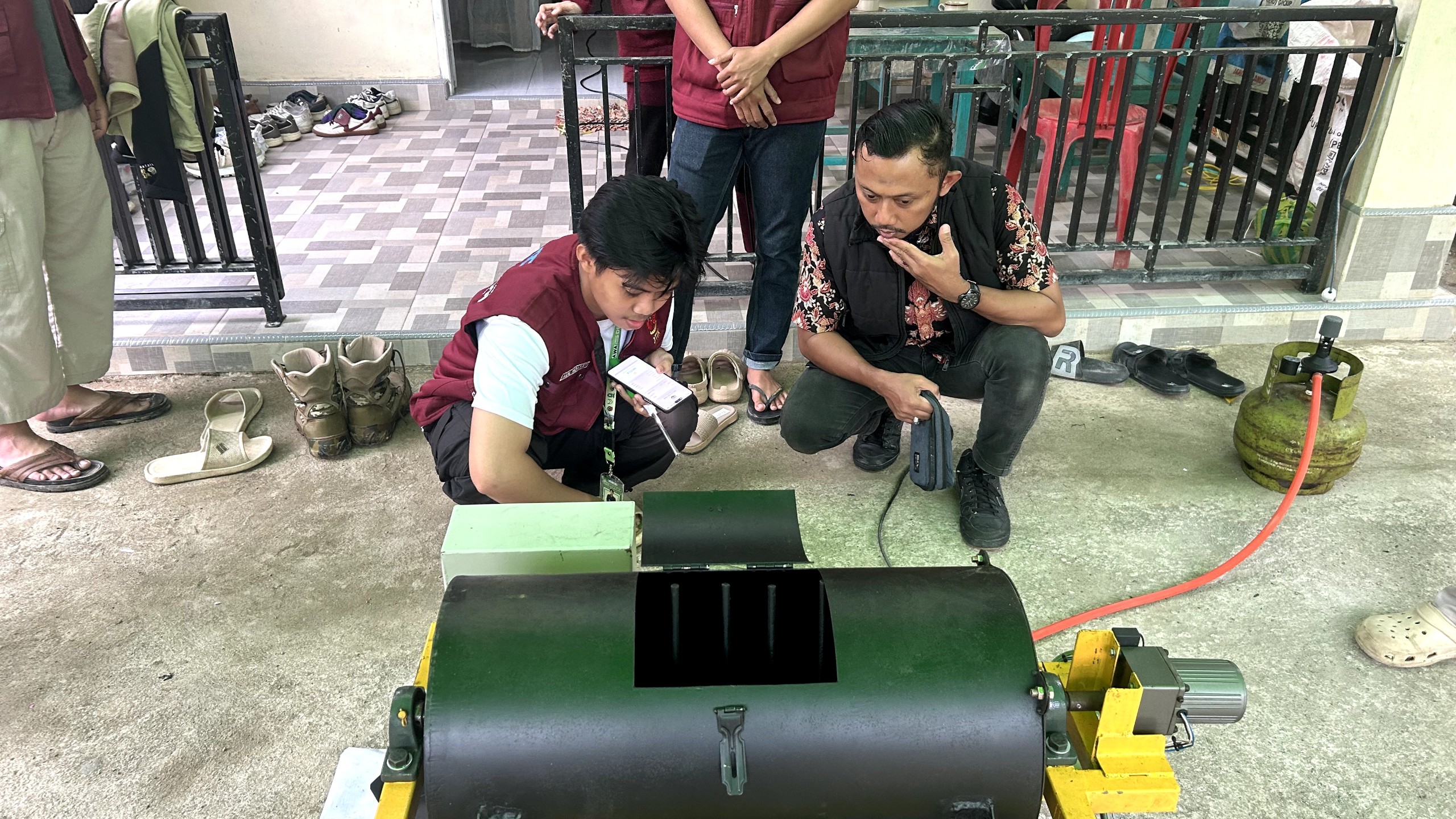 Kunjungan Camat Sinjai Tengah ke Posko PPKO HIMATIK PNUP 2026